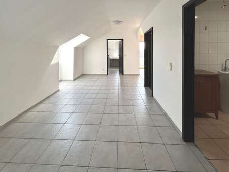 Essdiele Essdiele - Dachgeschosswohnung in 89186 Illerrieden mit 92m² kaufen