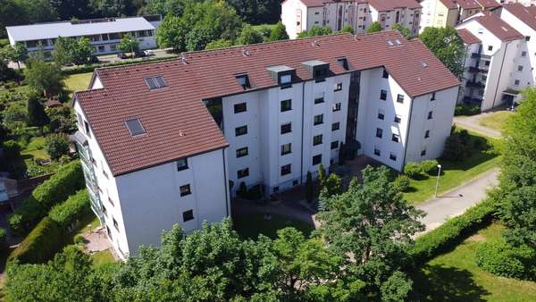 Luftbild Wohnanlage Luftbild Wohnanlage - Etagenwohnung in 89079 Ulm mit 77m² kaufen