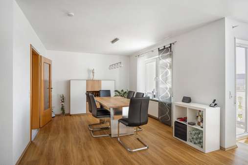 Essbereich Essbereich - Maisonette-Wohnung in 89584 Ehingen mit 126m² kaufen