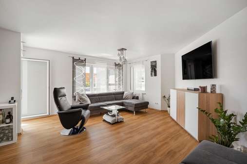 Wohnbereich Wohnbereich - Maisonette-Wohnung in 89584 Ehingen mit 126m² kaufen