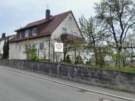 Außenansicht Außenansicht - Zweifamilienhaus in 89520 Heidenheim mit 140m² kaufen