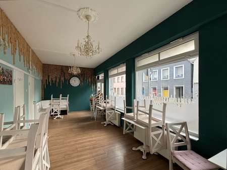 Gewerbeeinheit - Mehrfamilienhaus in 89537 Giengen mit 145m² kaufen