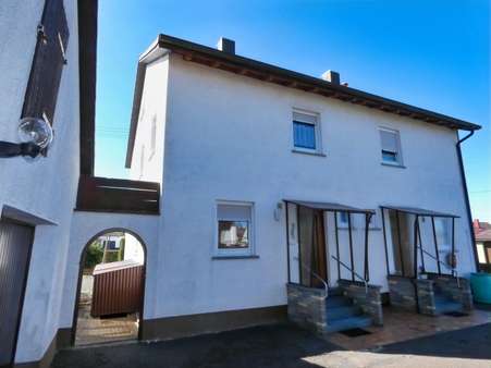 Eingangsbereich - Doppelhaushälfte in 89547 Gerstetten mit 91m² kaufen