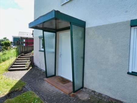 Eingang Einliegerwohnung - Reihenendhaus in 89518 Heidenheim mit 125m² kaufen