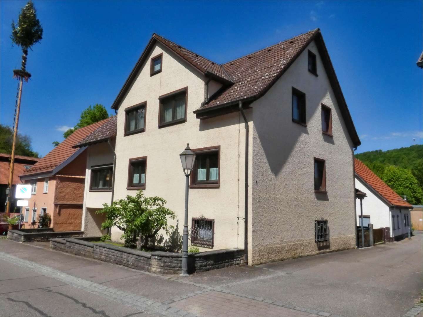Außenansicht - Zweifamilienhaus in 89551 Königsbronn mit 156m² kaufen