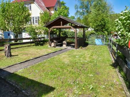 Garten mit Freisitz - Zweifamilienhaus in 89551 Königsbronn mit 156m² kaufen