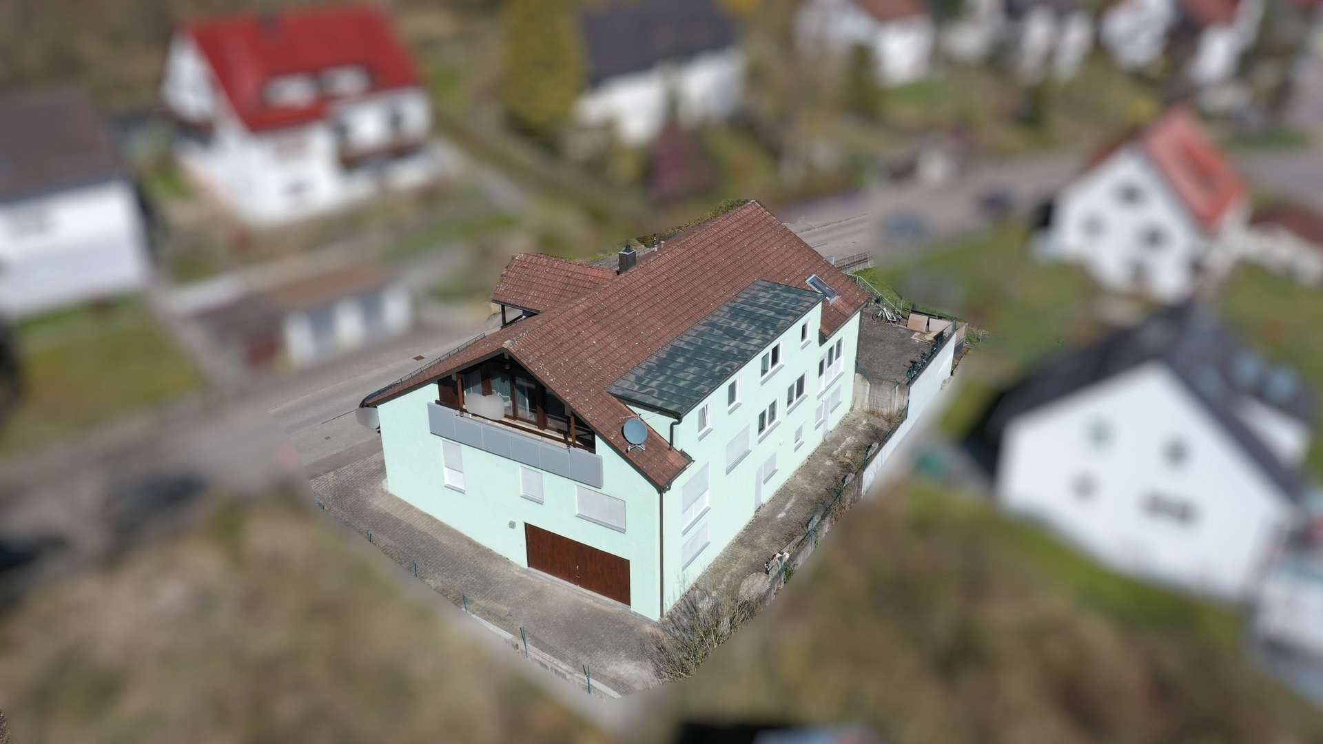 Außenansicht Außenansicht - Zweifamilienhaus in 89518 Heidenheim mit 422m² kaufen