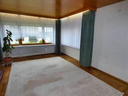 Wohnzimmer - Einfamilienhaus in 89520 Heidenheim mit 168m² kaufen