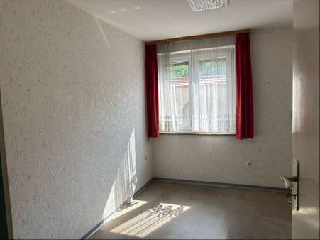 Zimmer Zimmer - Einfamilienhaus in 89537 Giengen mit 85m² kaufen