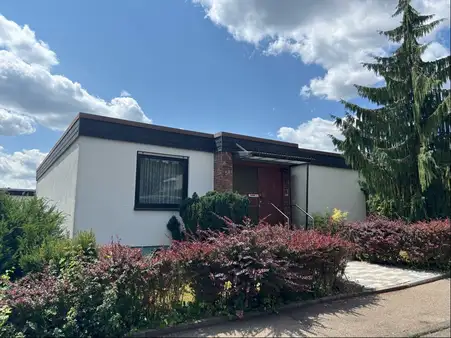 Bungalow in schöner, ruhiger Lage