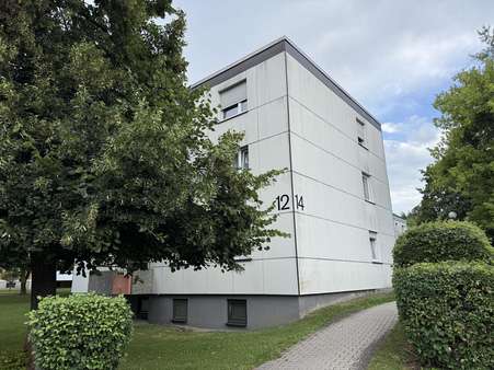 Außenansicht - Erdgeschosswohnung in 89537 Giengen mit 31m² kaufen