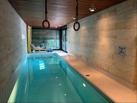 Schwimmhalle Schwimmhalle - Einfamilienhaus in 89522 Heidenheim mit 197m² kaufen