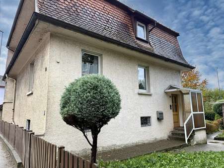 Außenansicht Außenansicht - Zweifamilienhaus in 89522 Heidenheim mit 155m² kaufen