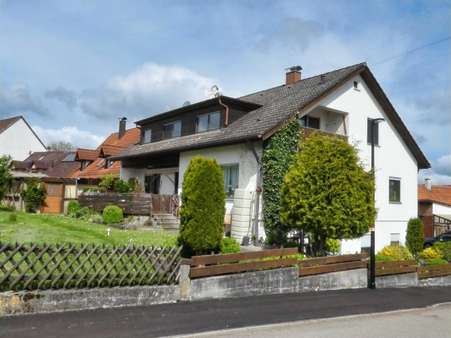 Straßenansicht - Haus in 89520 Heidenheim mit 207m² kaufen