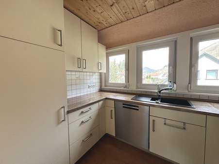Küche - Dachgeschosswohnung in 72574 Bad Urach mit 83m² kaufen