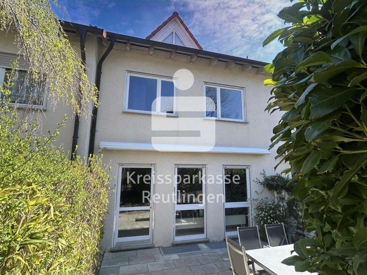 Titelbild - Reihenmittelhaus in 72762 Reutlingen mit 129m² kaufen