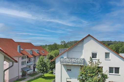 Aussicht - Dachgeschosswohnung in 72766 Reutlingen mit 73m² kaufen