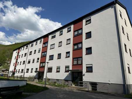 Außenansicht - Etagenwohnung in 72574 Bad Urach mit 91m² kaufen