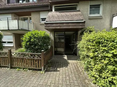 Zentrumsnahe 1,5-Zi.-ETW mit Gartenanteil - gut vermietet