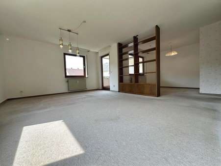 Wohn- und Esszimmer Wohn- und Esszimmer - Erdgeschosswohnung in 72793 Pfullingen mit 83m² kaufen
