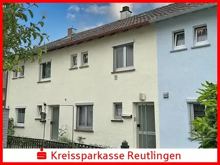 Gepflegtes Reihenmittelhaus in verkehrsgünstiger Lage