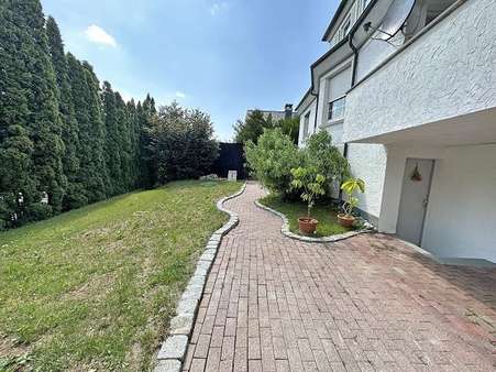 null - Einfamilienhaus in 72762 Reutlingen mit 160m² kaufen