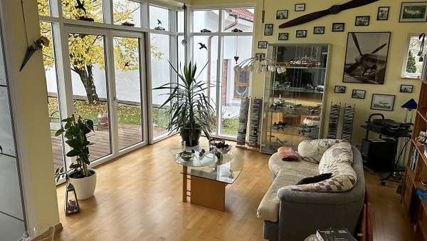 Anbau - Einfamilienhaus in 72555 Metzingen mit 144m² kaufen