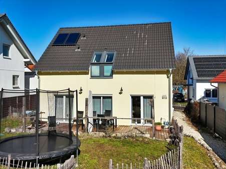 Südostansicht - Einfamilienhaus in 72144 Dußlingen mit 144m² kaufen