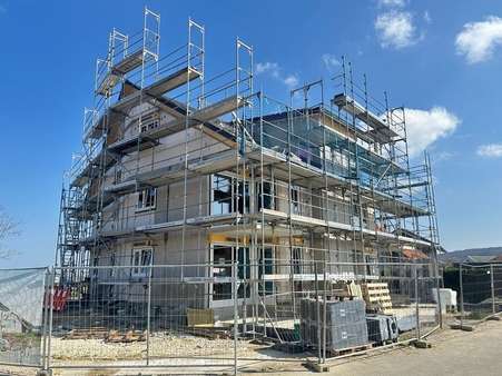 Außenansicht Baufortschritt - Etagenwohnung in 72810 Gomaringen mit 79m² kaufen
