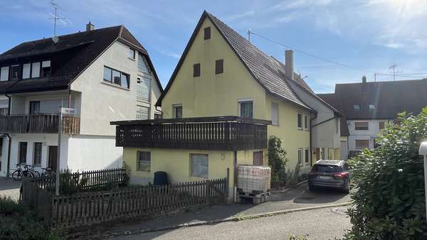 Westansicht Westansicht - Zweifamilienhaus in 72108 Rottenburg mit 145m² kaufen