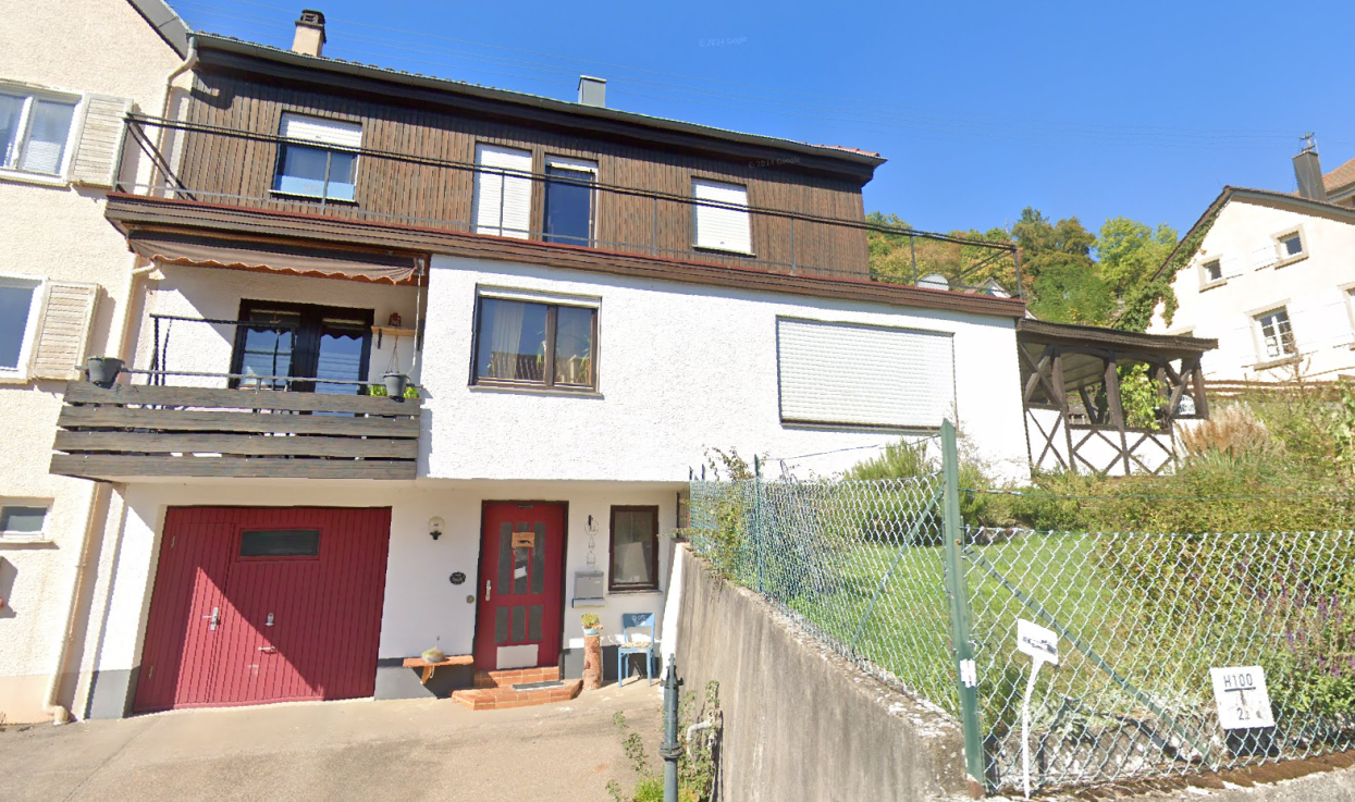 Zwangsversteigerung Doppelhaushälfte in 72108 Rottenburg mit 139m² kaufen
