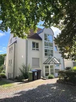 Traumhafte Maisonette-Wohnung mit Dachterrasse in der Tübinger Südstadt 