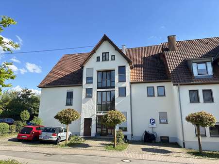 Hausansicht Eingang - Etagenwohnung in 72160 Horb mit 73m² kaufen