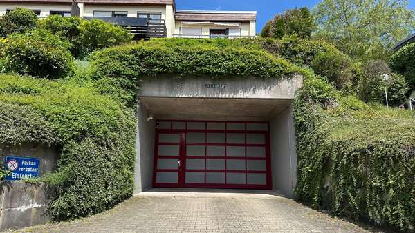 Zufahrt Tiefgarage - Etagenwohnung in 72270 Baiersbronn mit 80m² kaufen