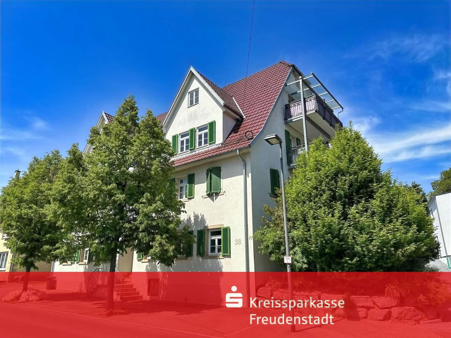 Außenansicht - Etagenwohnung in 72184 Eutingen mit 105m² als Kapitalanlage kaufen