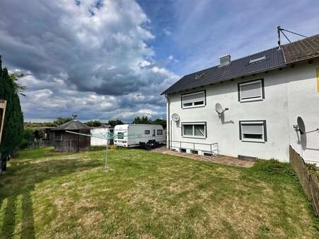Garten Garten - Doppelhaushälfte in 72285 Pfalzgrafenweiler mit 129m² als Kapitalanlage kaufen