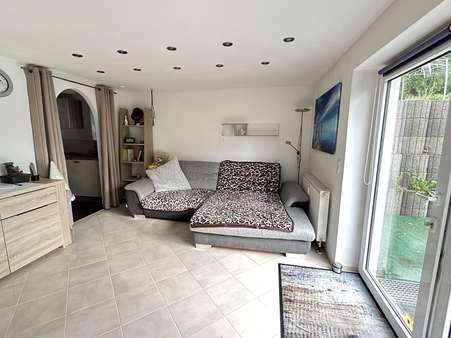 Wohnbereich Wohnbereich - Souterrain-Wohnung in 72178 Waldachtal mit 112m² kaufen