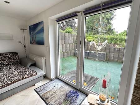 Zugang Terrasse Zugang Terrasse - Souterrain-Wohnung in 72178 Waldachtal mit 112m² kaufen