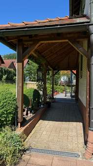 Zugang zum Garten Zugang zum Garten - Zweifamilienhaus in 72270 Baiersbronn mit 229m² kaufen