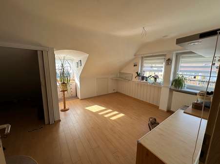 Zimmer - Dachgeschosswohnung in 72250 Freudenstadt mit 69m² kaufen