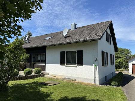 Hausansicht - Einfamilienhaus in 72178 Waldachtal mit 127m² kaufen