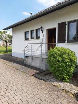 Hauseingang - Einfamilienhaus in 72178 Waldachtal mit 127m² kaufen
