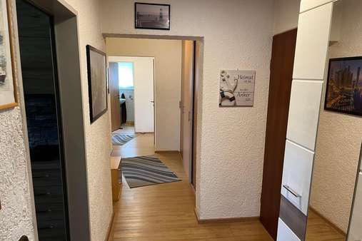 Flur - Etagenwohnung in 78532 Tuttlingen mit 76m² kaufen