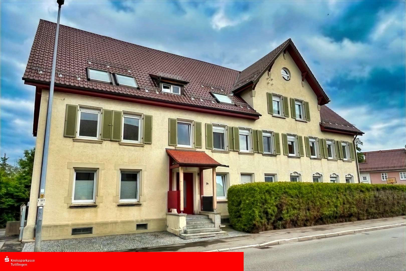 Außenansicht - Dachgeschosswohnung in 78647 Trossingen mit 68m² kaufen