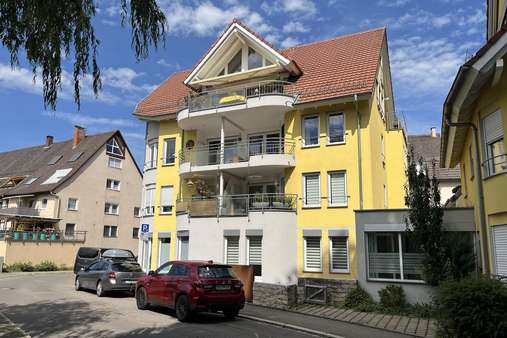 Außenansicht - Erdgeschosswohnung in 78532 Tuttlingen mit 106m² kaufen