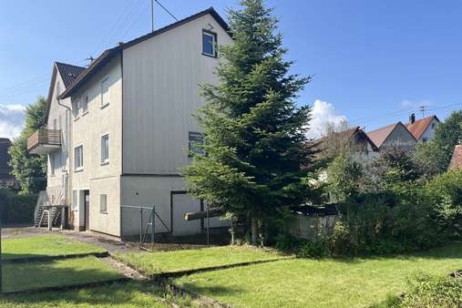   Rück-/Seitenansicht - Zweifamilienhaus in 78595 Hausen mit 216m² kaufen