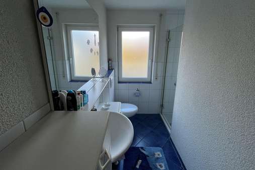 Gäste-WC mit Dusche - Einfamilienhaus in 78570 Mühlheim mit 284m² kaufen