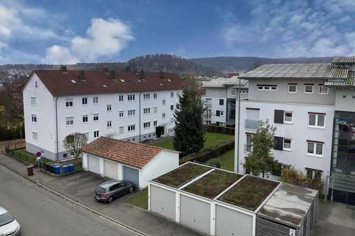 Aussicht - Dachgeschosswohnung in 78532 Tuttlingen mit 61m² kaufen