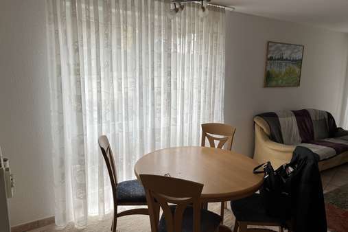 Wohnzimmer - Erdgeschosswohnung in 78532 Tuttlingen mit 95m² kaufen