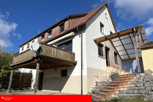 Rückansicht Rückansicht - Doppelhaushälfte in 78564 Wehingen mit 124m² kaufen